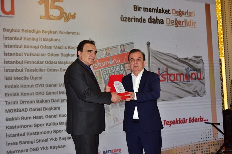 �stamonu Gazetesi  15. Kurulu� Y�ldönümü Davetinde Kastamonulular� Bulu�turdu 